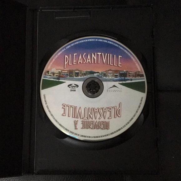 Pleasantville DVD - Picture 3 of 3